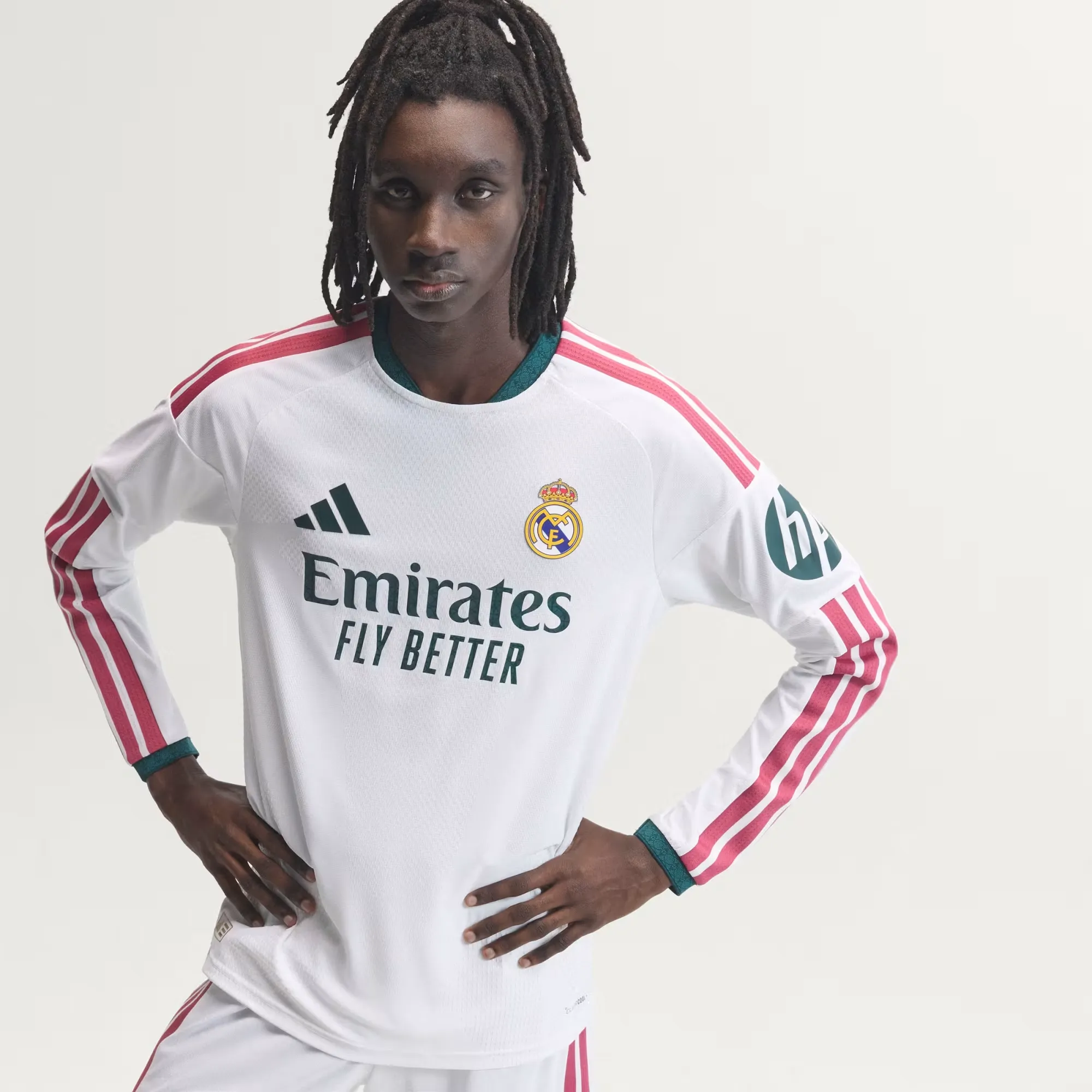 MAILLOT DOMICILE AUTHENTIQUE MANCHES LONGUES REALMADRID 26/27