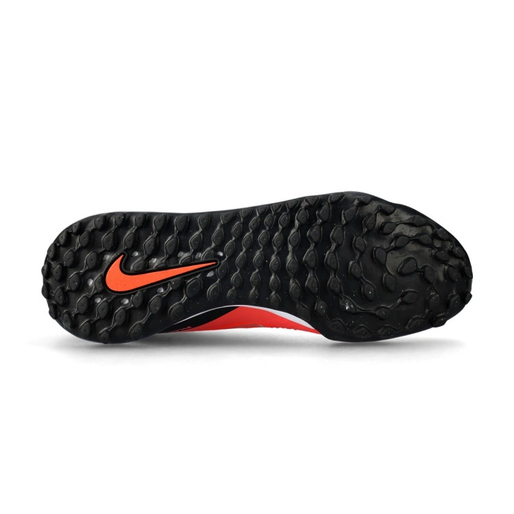 NIKE PHANTOM 6 ACADEMY LOW TURF BREAK'EM – Image 4