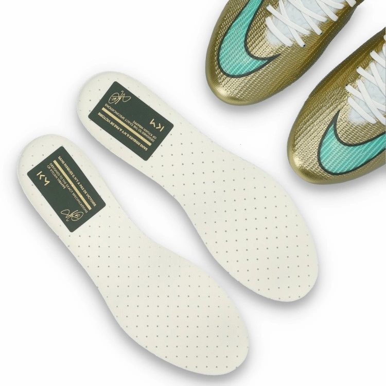 NIKE ZM SUPERFLY 11 ELITE FG KM GOLD – Image 3